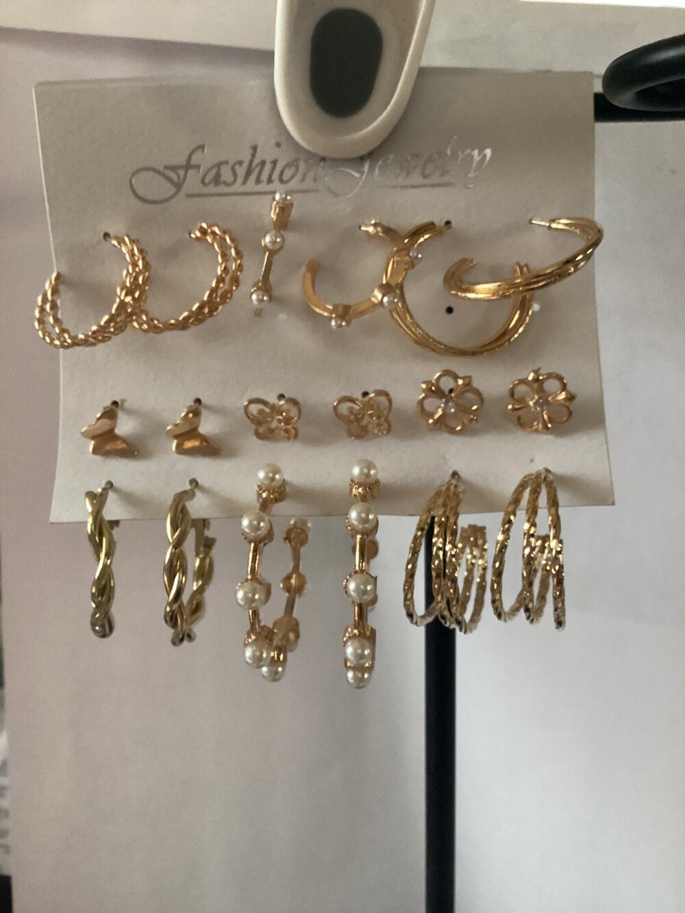 4298 NIP 6 Pairs Fashion Earrings Women Girls Gold Pearl Stud Wedding Jewelry
